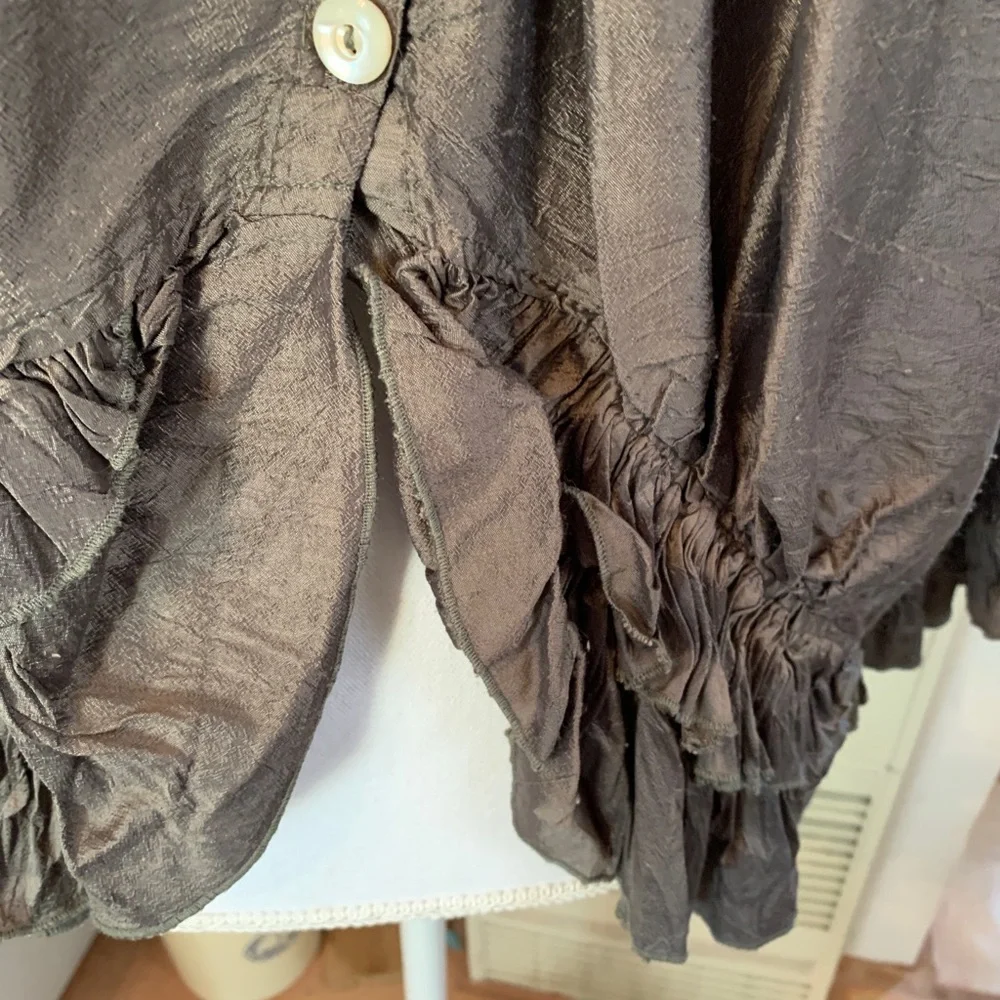 Magnolia Pearl Grey raw silk Button-Up Blouse - Picture 6 of 7